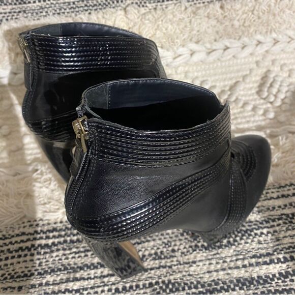 MRKT Women's Size 8.5 Leather Boots Black - Picture 5 of 8